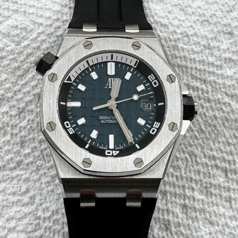 Audemars Piguet Royal Oak Offshore 15720ST.OO.A027CA.01