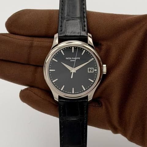 Patek Philippe Calatrava Calatrava 5227G-010