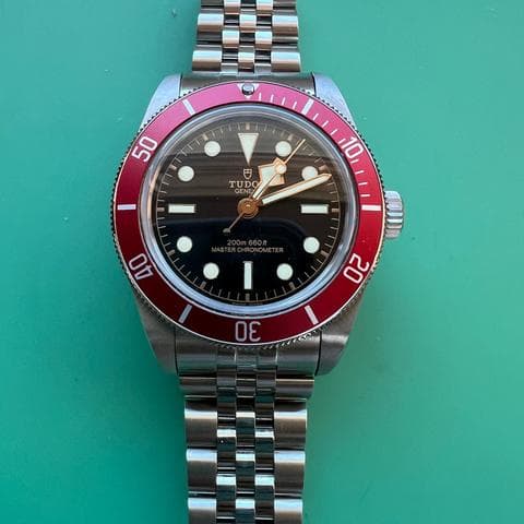Tudor Black Bay Black Bay Burgundy METAS M7941A1A0RU-0003