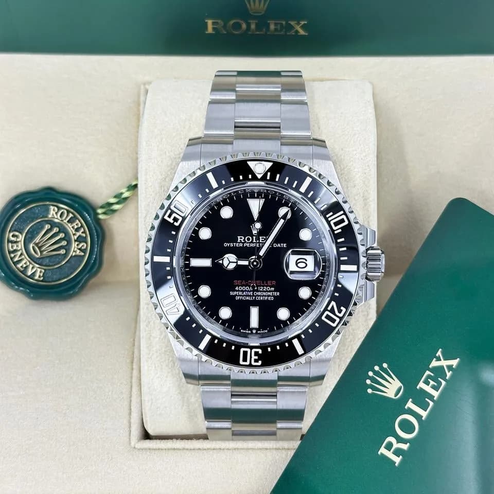Rolex Sea-Dweller Sea-Dweller 126600 luxury watch