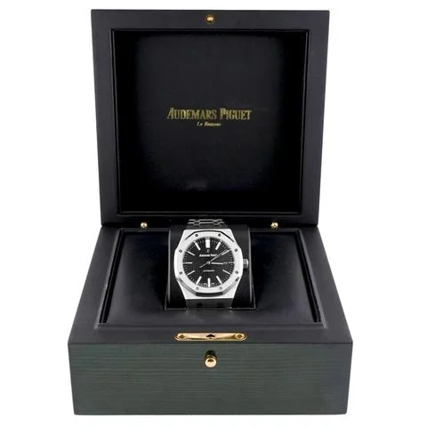 Audemars Piguet Royal Oak Royal Oak Black Dial 15400ST.OO.1220ST.01