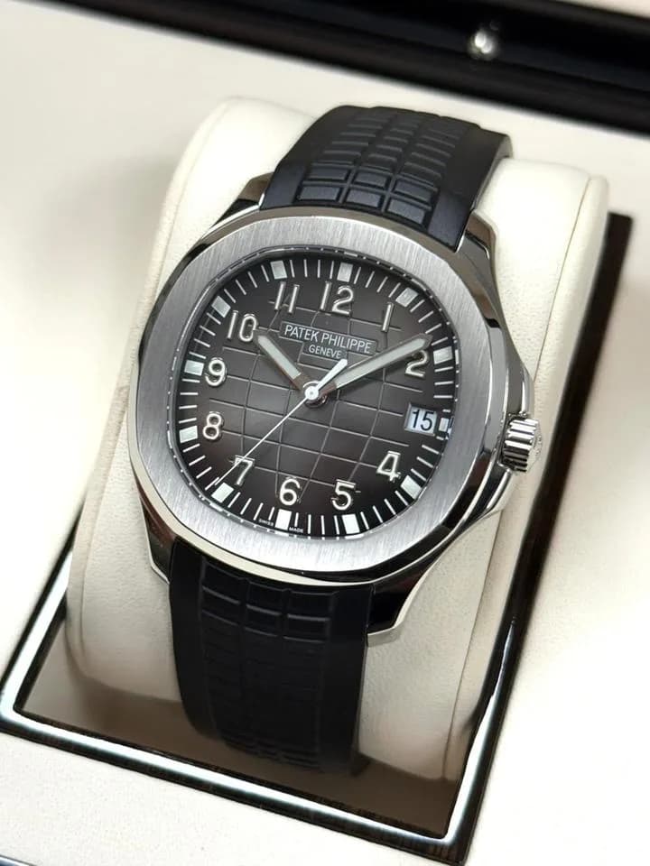 Patek Philippe Aquanaut Aquanaut 5167A-001 luxury watch