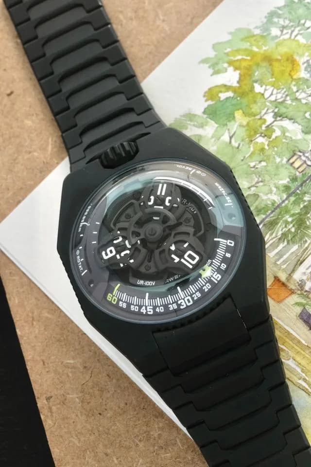 Urwerk UR-100V UR-100V Full Black Titanium Jacket UR-100V luxury watch